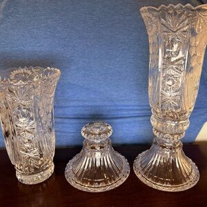 Hurricane Crystal Patterned Footed Vase - Elegant Home Accent Lot of 2. 3pcs. TL